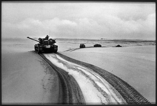 Untitled (Cua Viet), No. 24-25