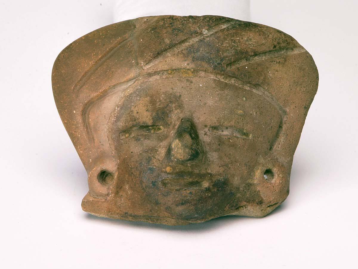 Human Head of Pottery