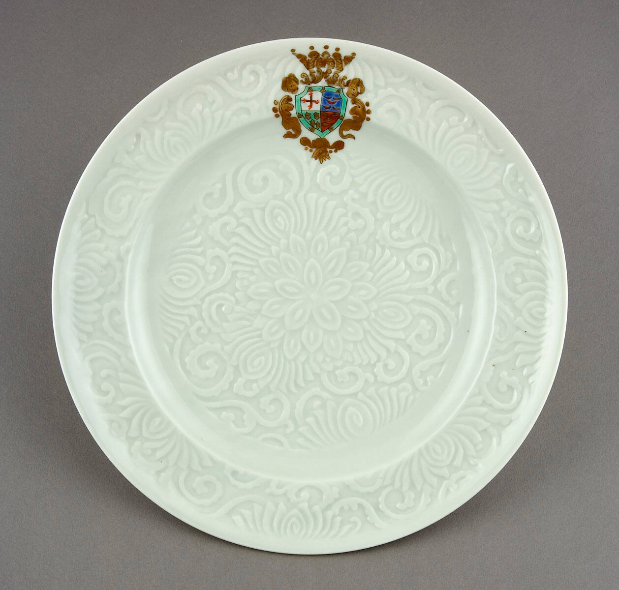 Service Plate
