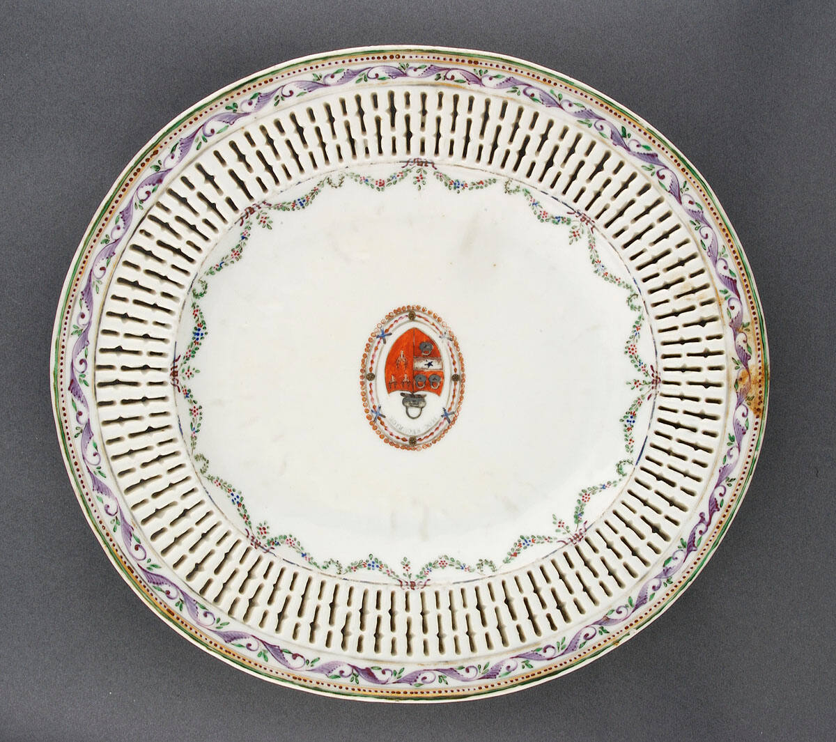 Floral Festoons on Bouge Floral Tray