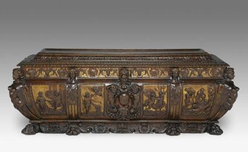 Cassone (Chest)