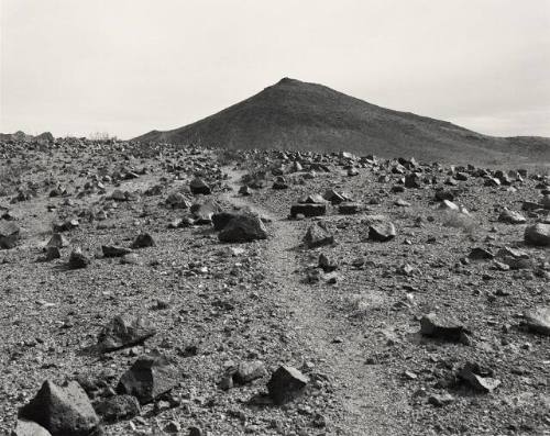 Chocolate Mountains: Footpath toward Indian Pass