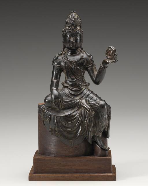 Seated Potalaka Guanyin Bodhisattva