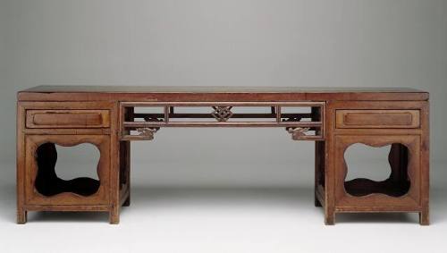 Kang Table