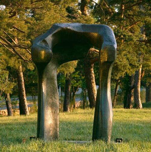 Large Torso: Arch