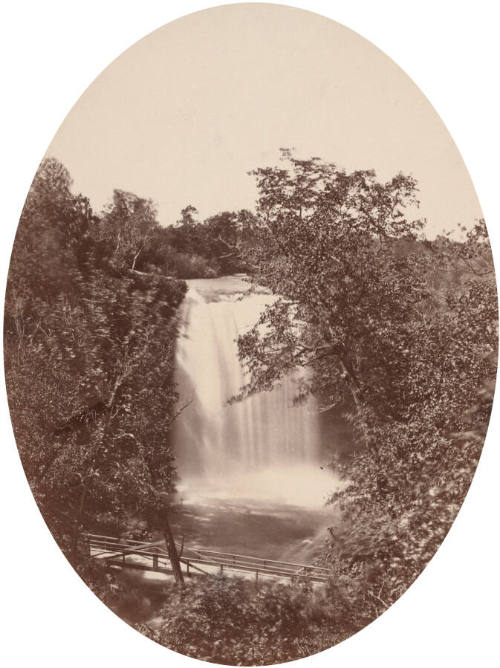 Minnehaha Falls in Summer