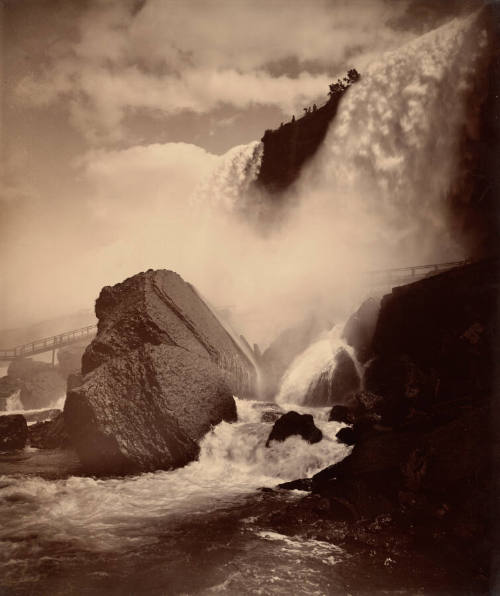 Niagara Falls