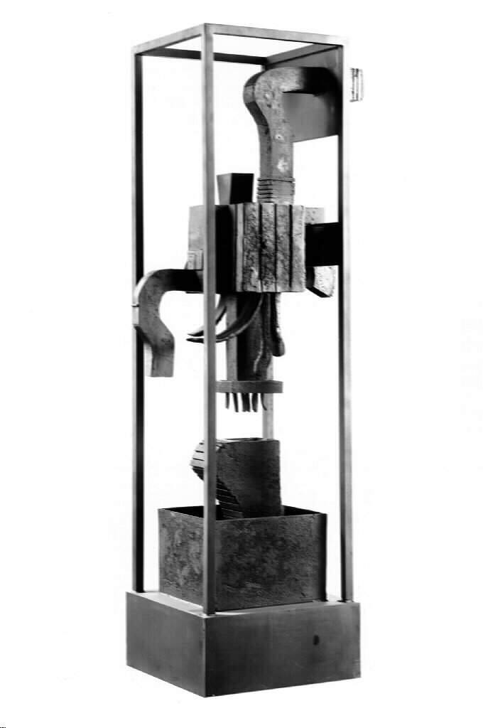 Standing Iron