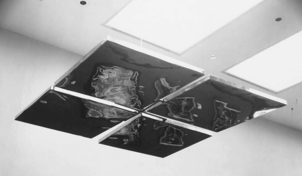Four Planes, Hanging