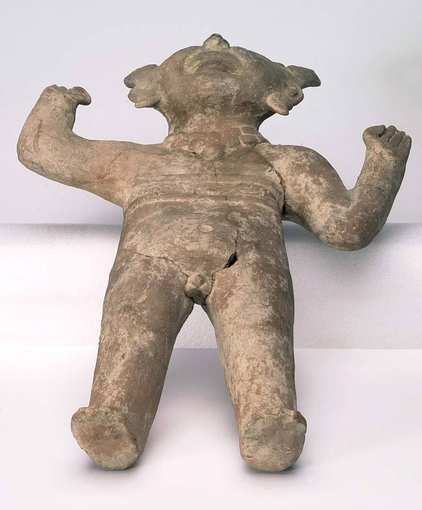 Remojadas Smiling Figure