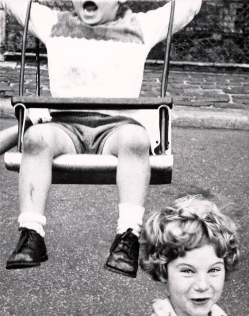 Swing & Boy & Girl, New York