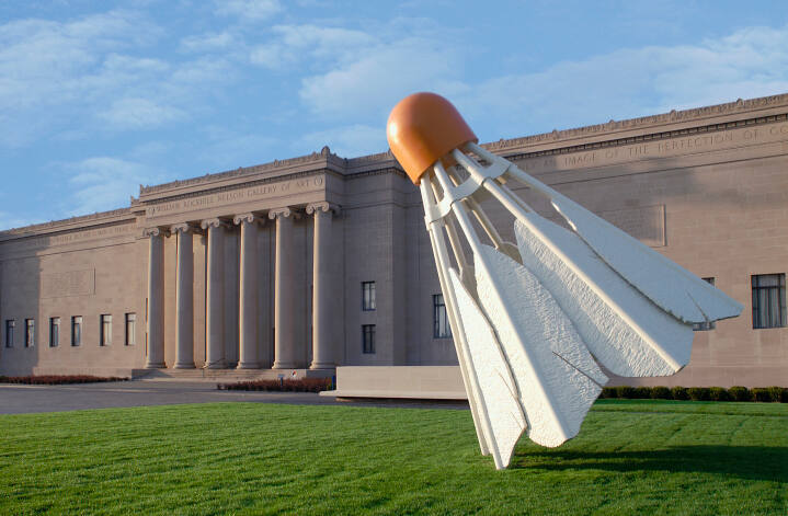 Claes shop oldenburg shuttlecock