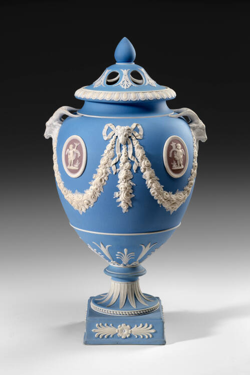 Potpourri Urn