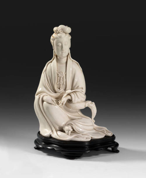 Seated Guanyin Figure