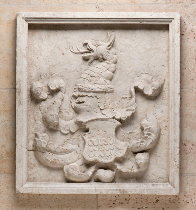 Escutcheon
