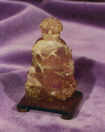 Snuff bottle with stopper and stand