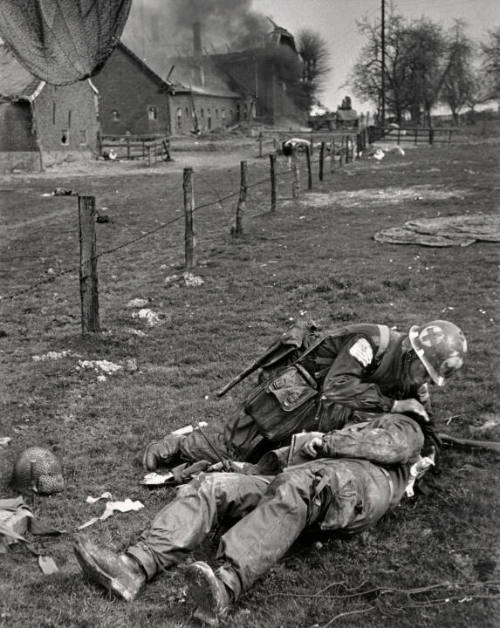 Germany (Medic Treats Paratrooper)