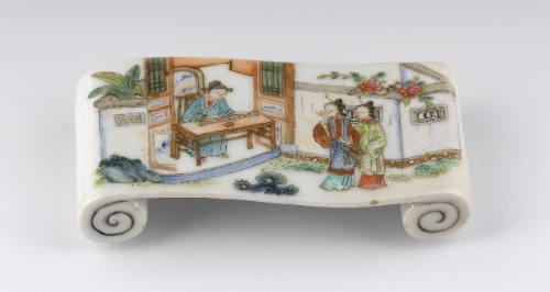 Flat plane with scroll feet