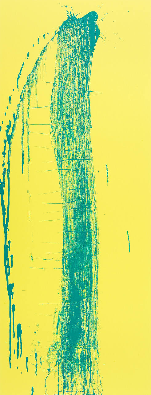 Blue and Yellow Single Mark Waterfall