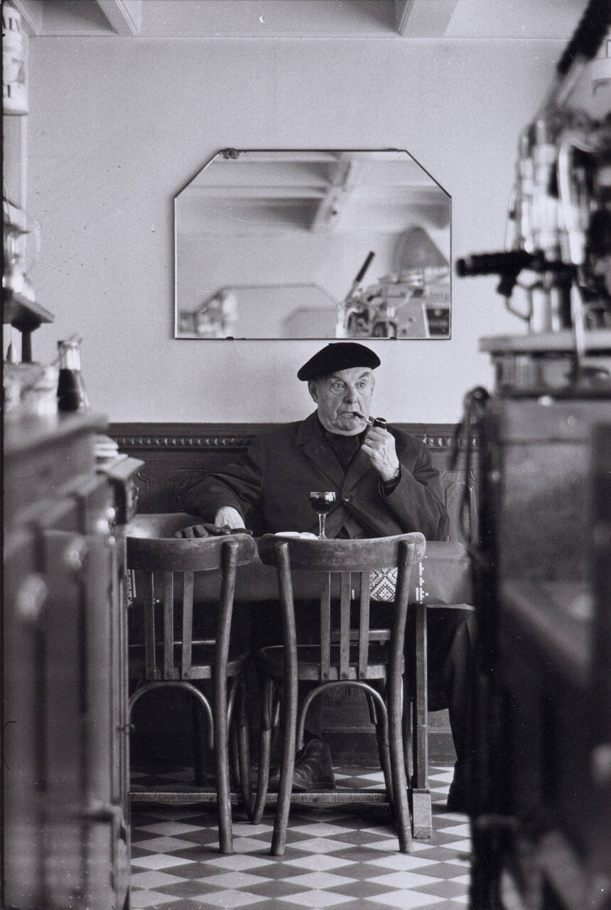 Café, Normandy