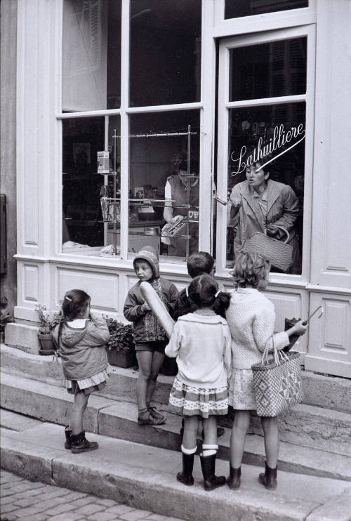 Outside baker's shop, Charolles (Saône-et-Loire)