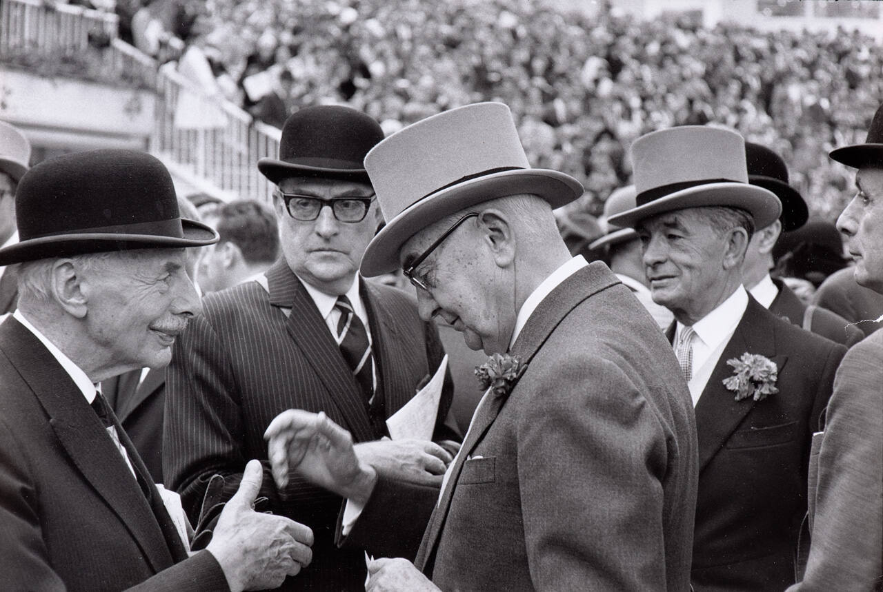 Sunday at Longchamp racetrack