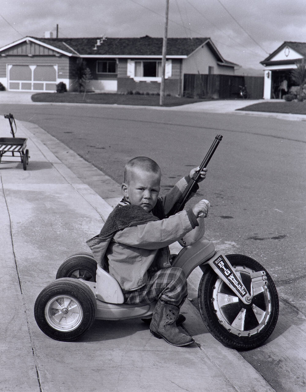 I don't feel that Richie playing with guns will have a negative effect on his personality.  (He already wants to be a policeman).  His childhood gun-playing won't make him into a cop-shooter.