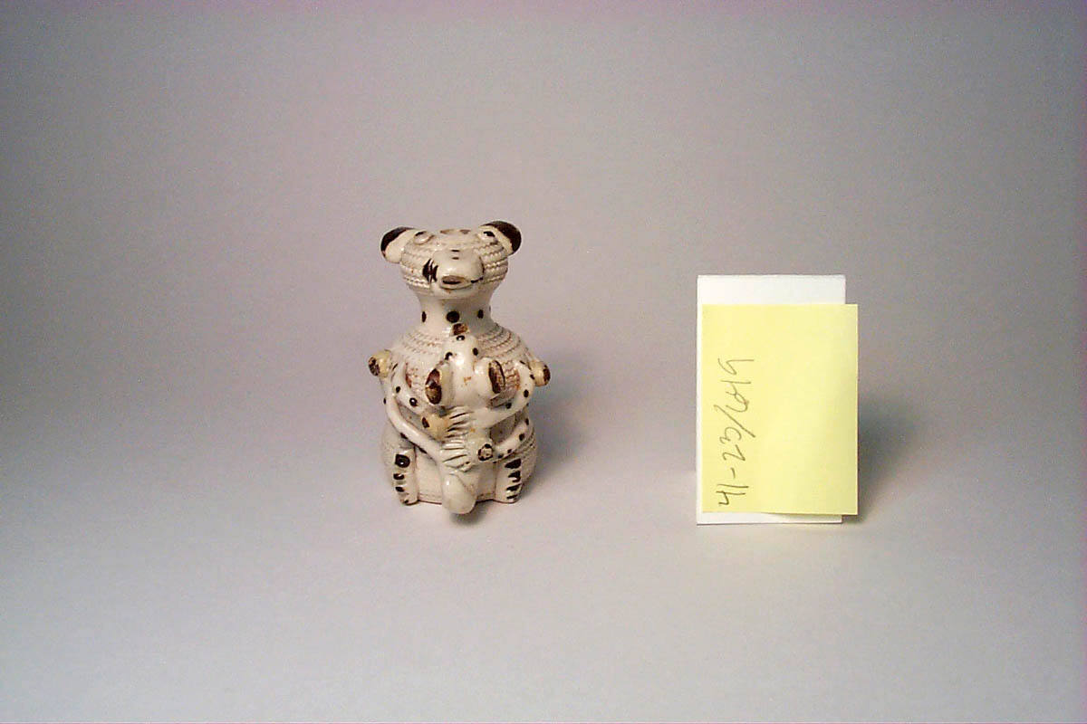 Salt Pot