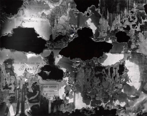 The Decayed Beauty of Advertising