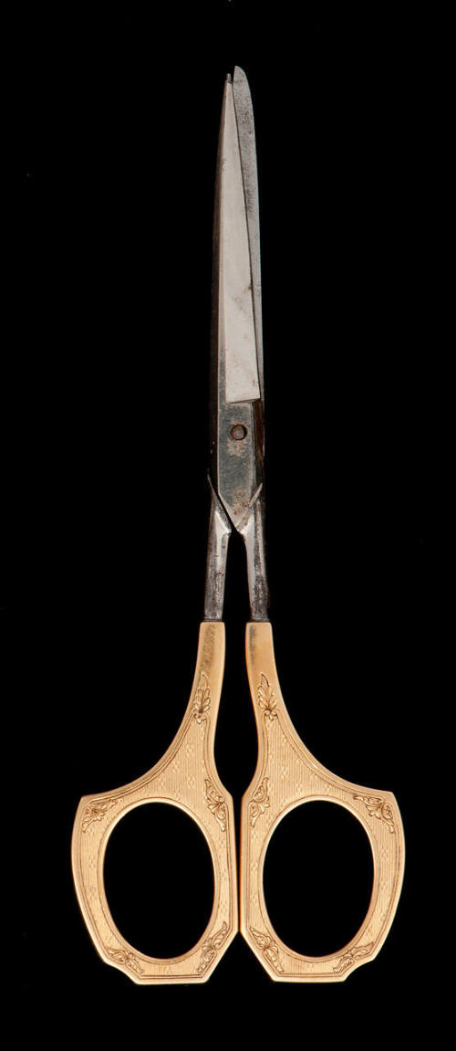 Scissors from Dresser Set