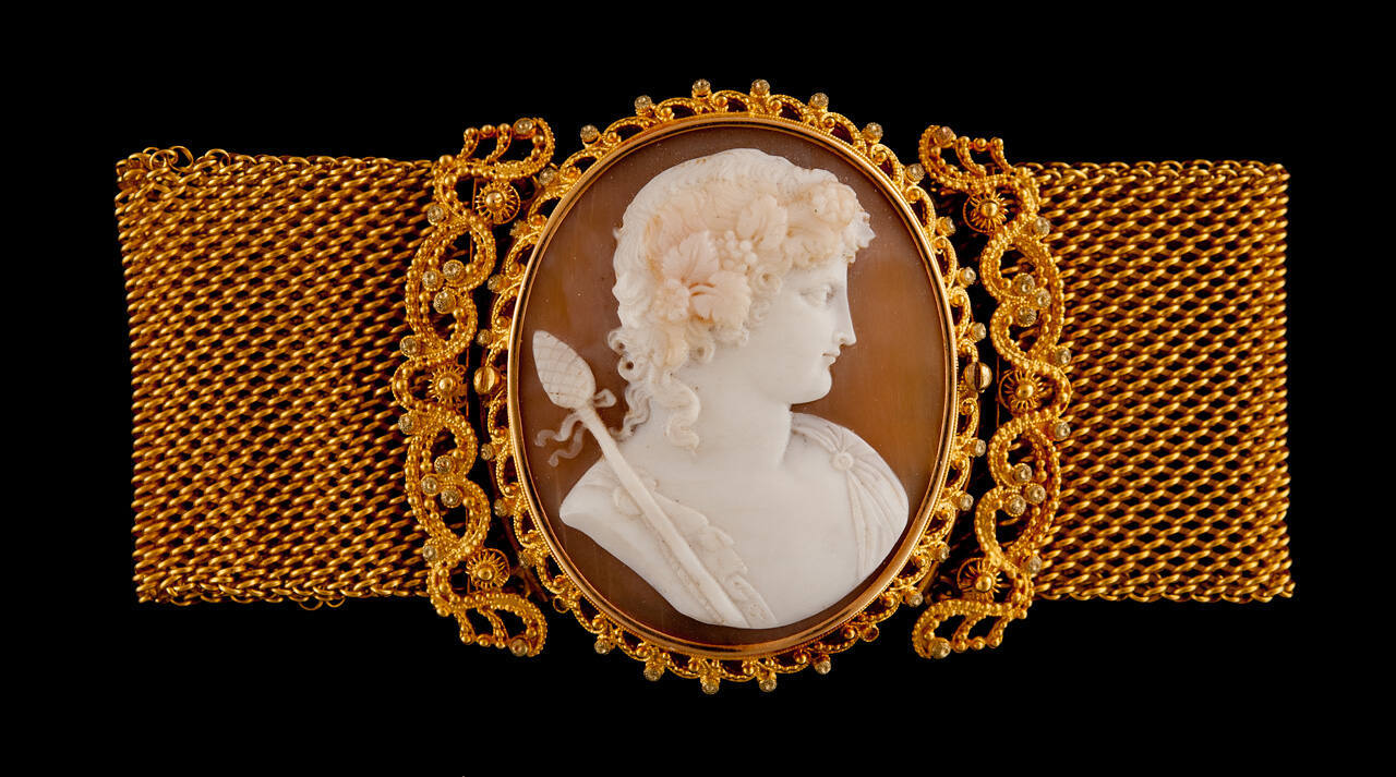 Bracelet