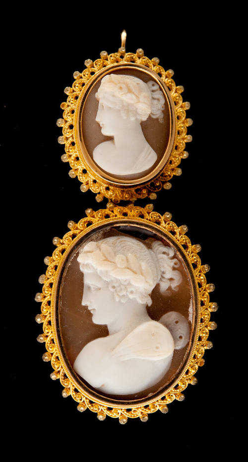 Earring