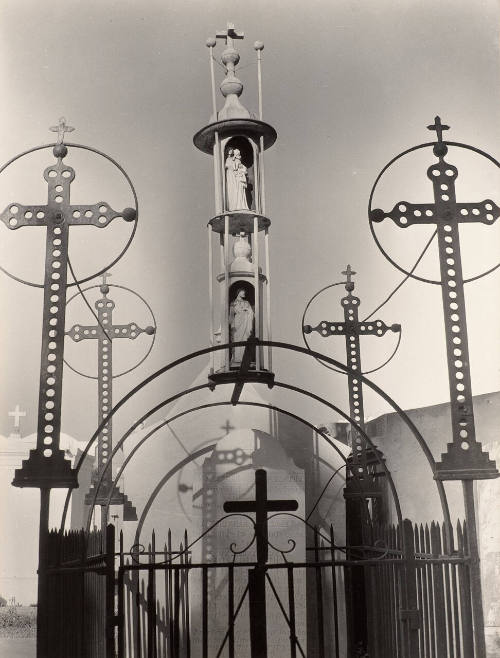 Tomb with Construction of Rods and Cylinders-No. 2
