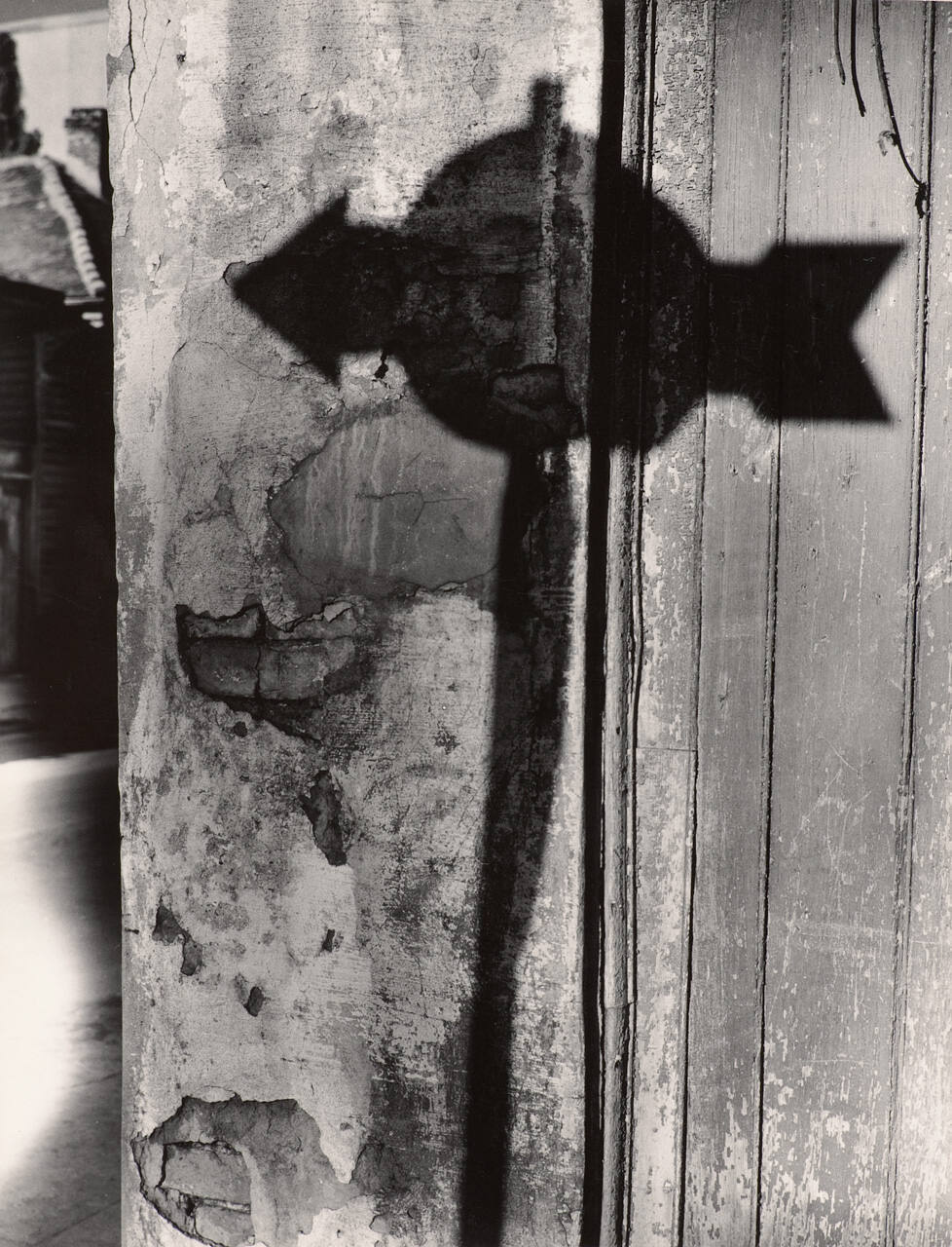 The Portent in the Shadow