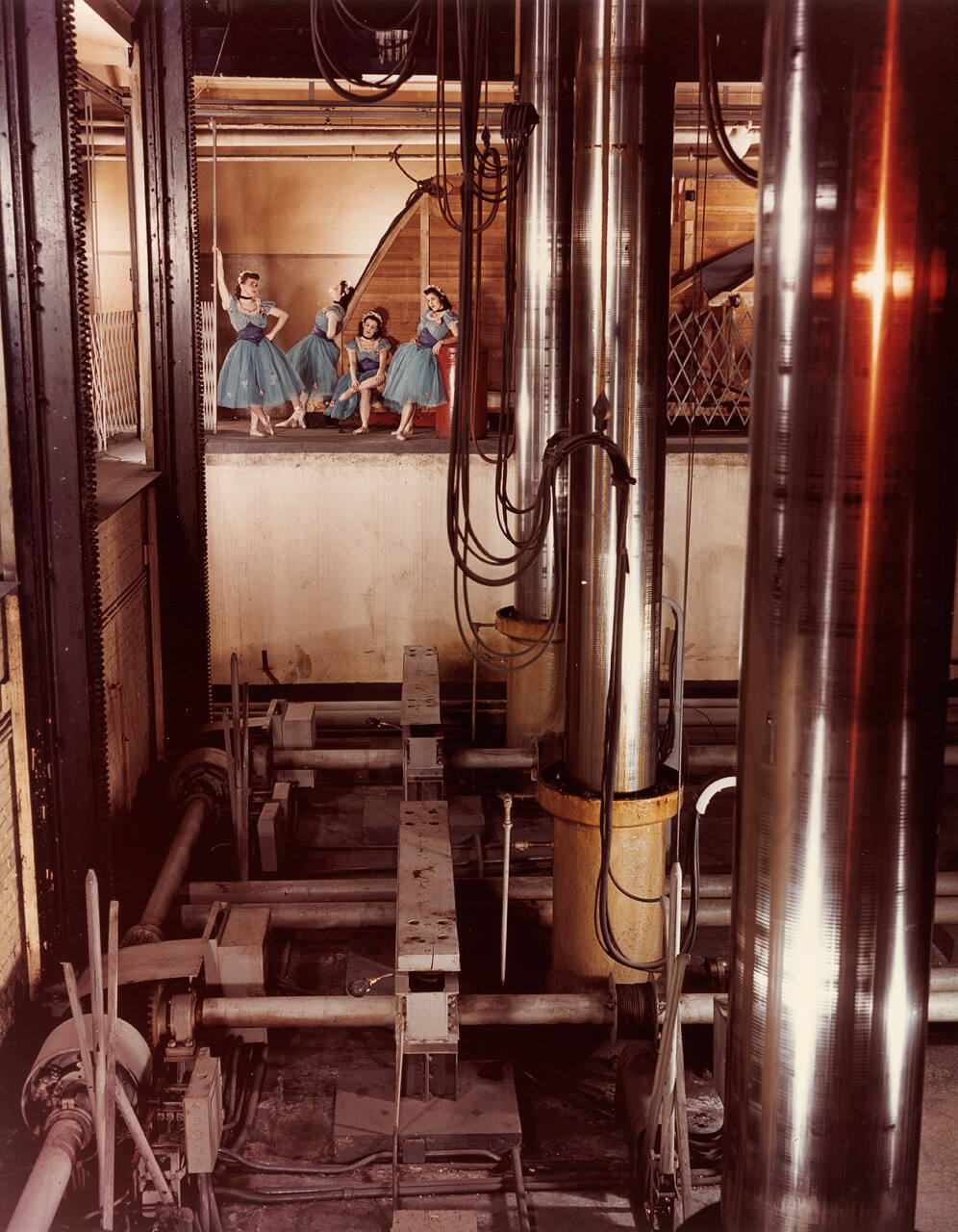 Ballerinas and Elevator