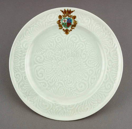 Service Plate