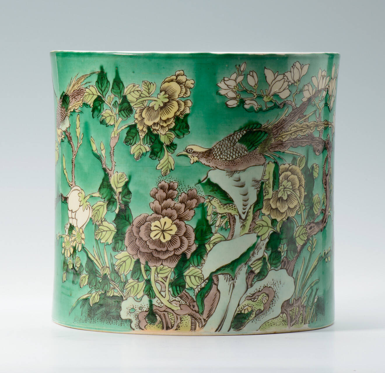 Cylindrical Brush Pot