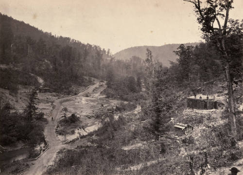 Whiteside Valley below the bridge