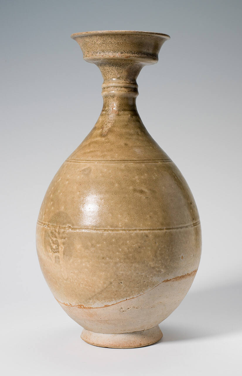 Proto-Yueh Ware Vase