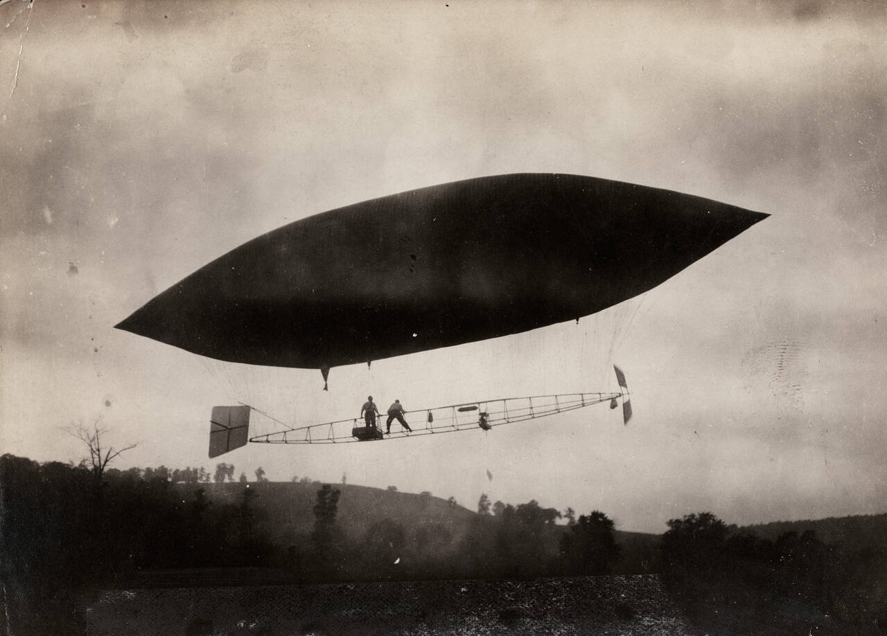 Leo Stevens's Airship