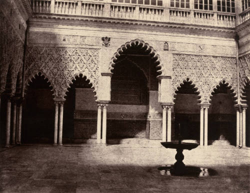 Seville: Alcasar, Grande Cour