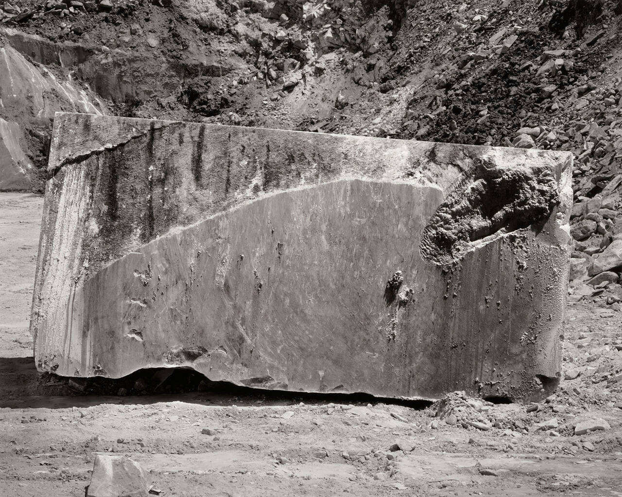 Untitled [#01-82, Carrara, Italy, 2001]