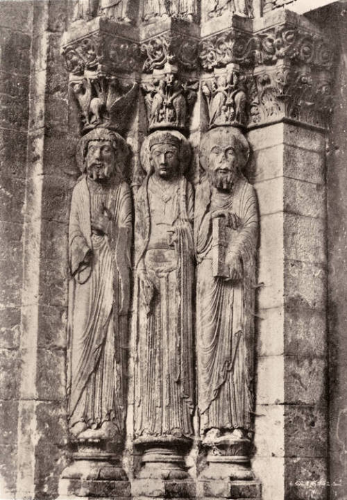 St. Loup de Naud