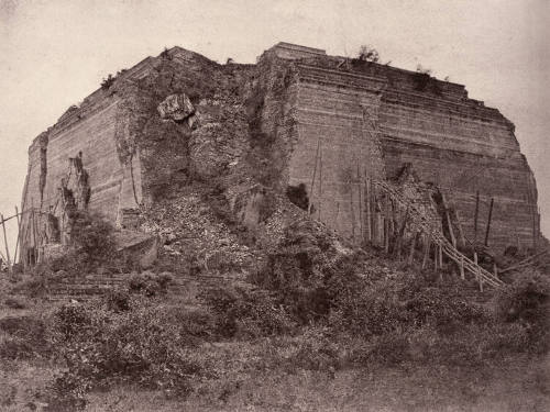 No. 98. Mengoon (Mingun). Pagoda from South East.