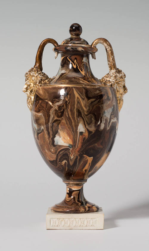 Urn