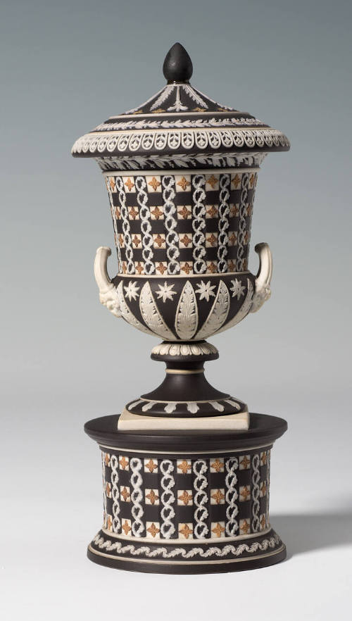 Urn