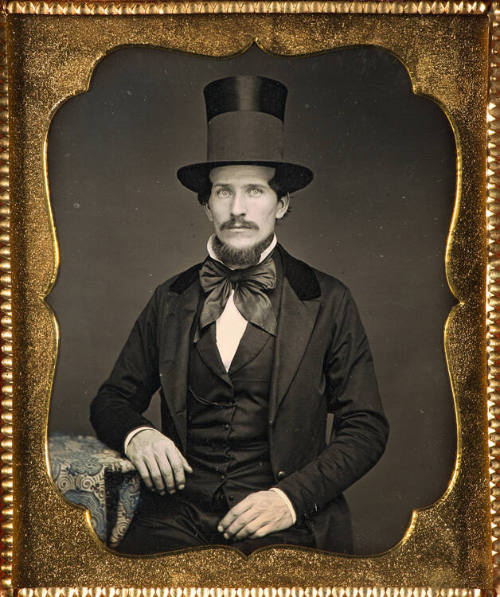 Richard Barry with mourning band on hat