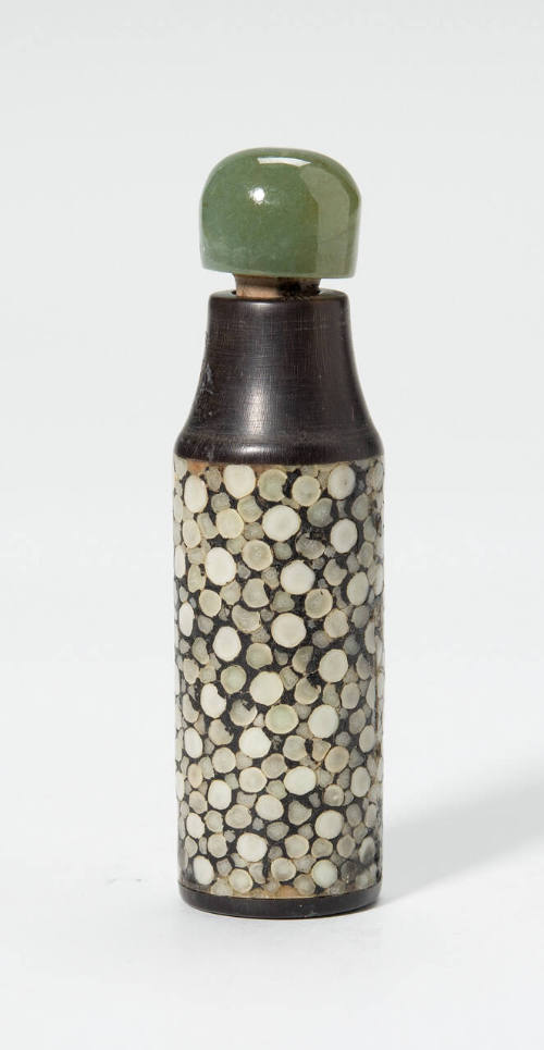 Snuff bottle with stopper and stand