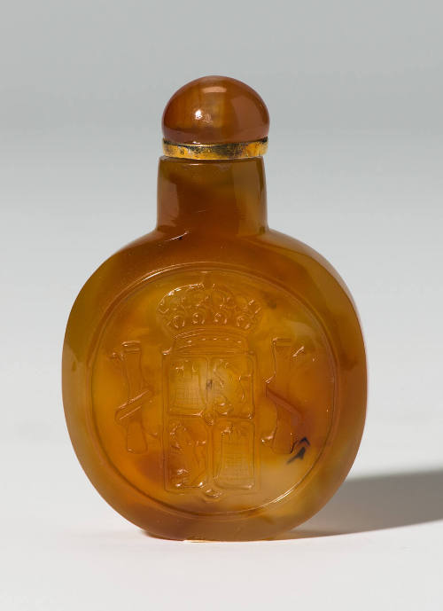 Snuff bottle with stopper