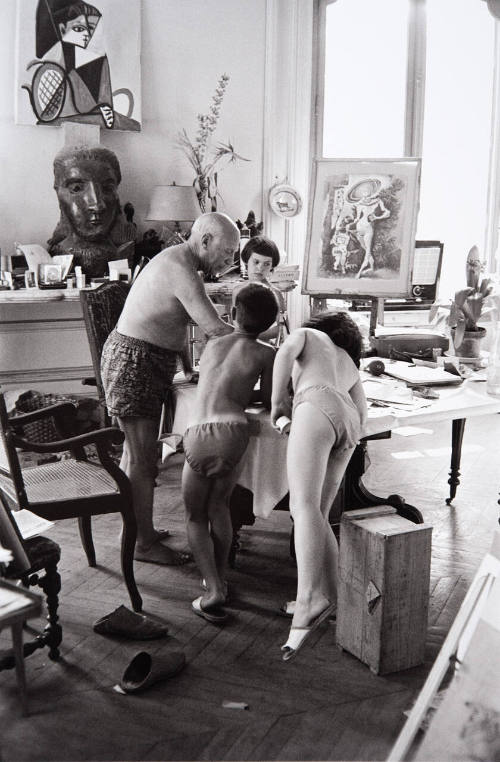 Picasso, Claude, Kathy and Paloma at La Californie, Cannes